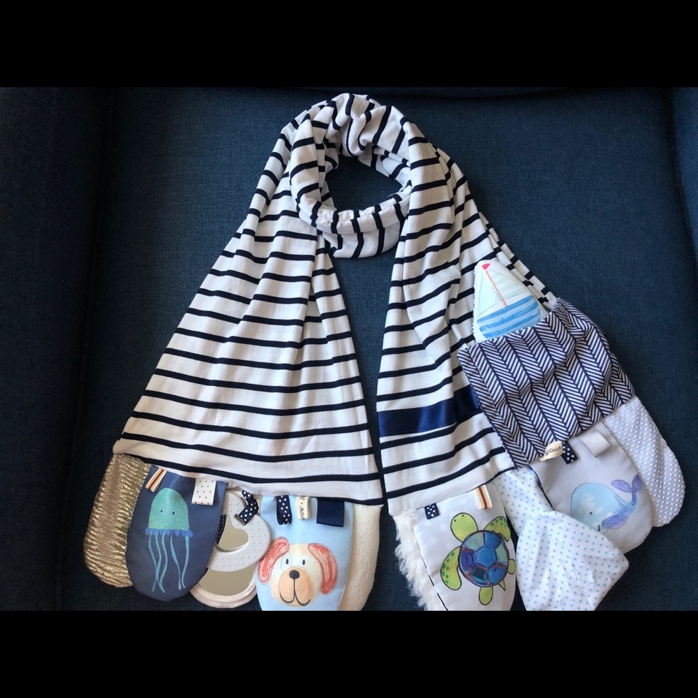Demdaco Mommy & Me Fabric Activity Scarf
